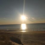 Sonne kurz vorm Untergehen überm Meer